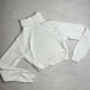 Cream Missy Empire Cropped Turtle Neck
